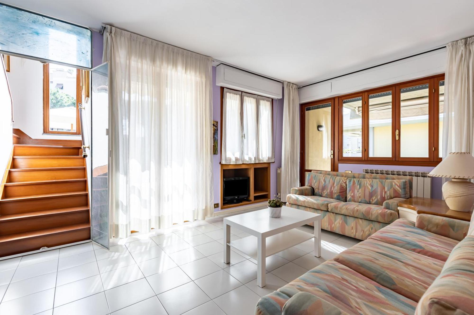 Two-Levels Apartment With Terrace And Parking Viareggio Zewnętrze zdjęcie
