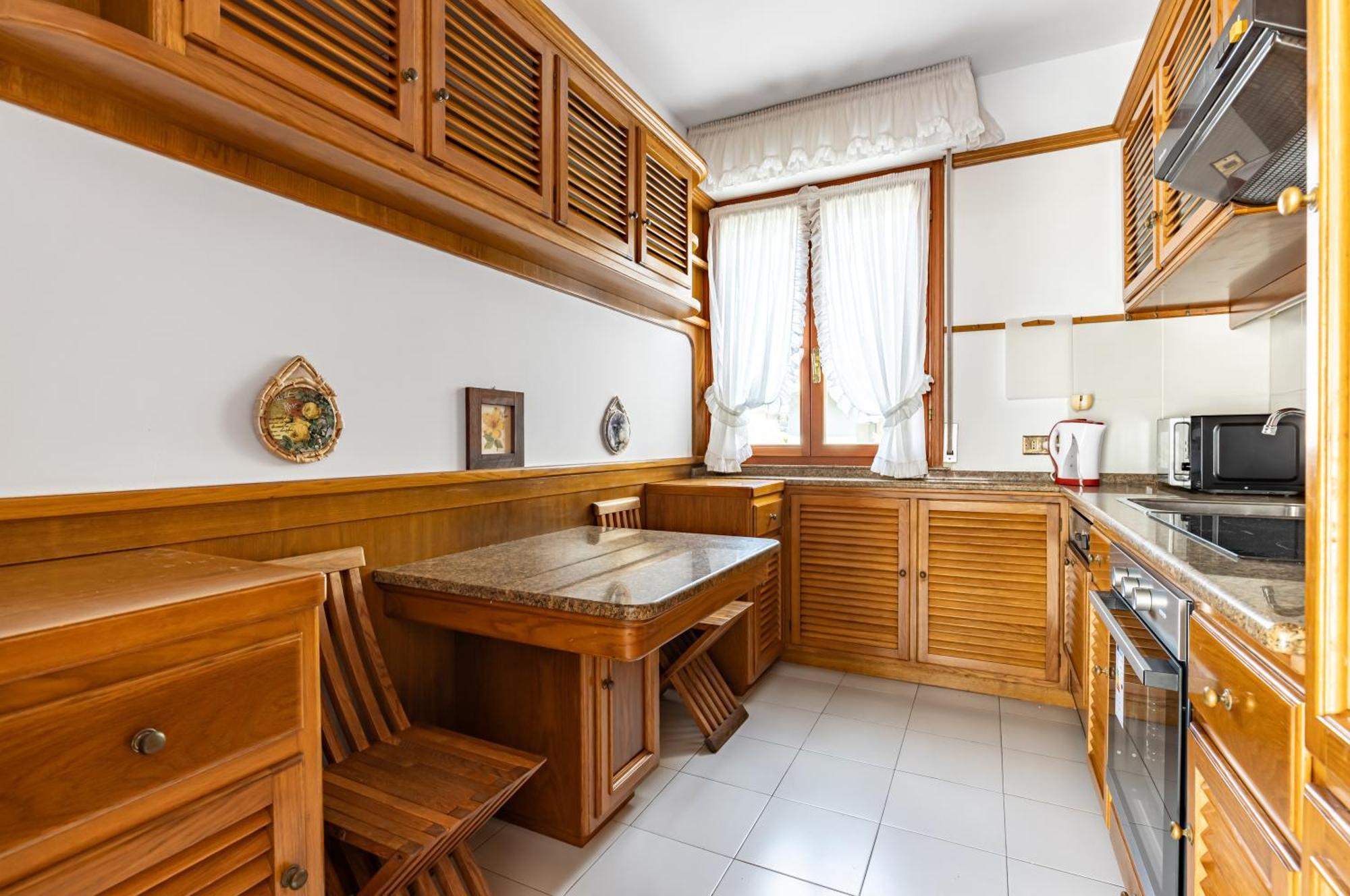 Two-Levels Apartment With Terrace And Parking Viareggio Zewnętrze zdjęcie