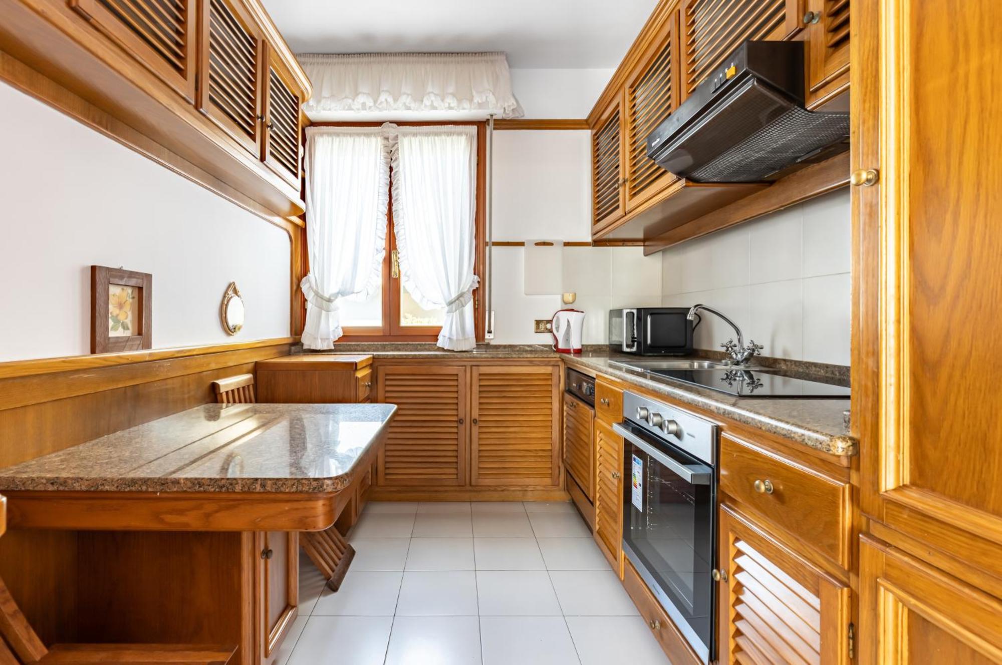 Two-Levels Apartment With Terrace And Parking Viareggio Zewnętrze zdjęcie
